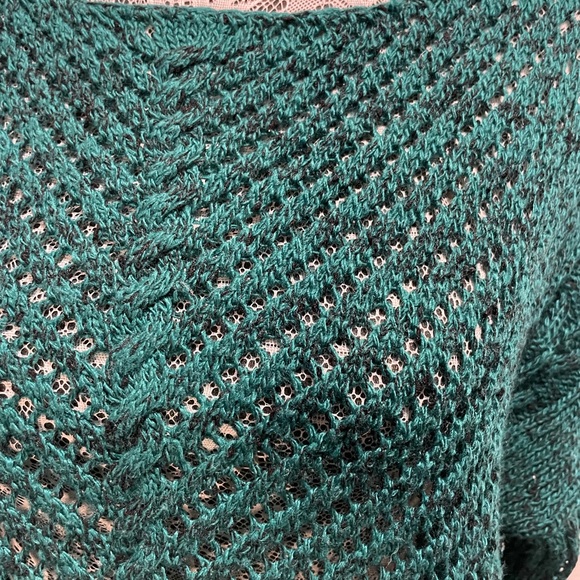 Bar III Green Crew Neck Sweater with Textured Knit - Picture 4 of 6